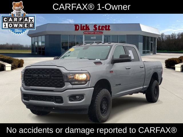 Used 2022 RAM 2500 Big Horn w/ Night Edition AWD/4WD video 3