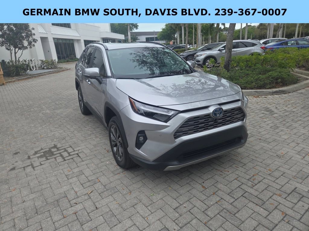 Used 2023 Toyota RAV4 Limited image 28