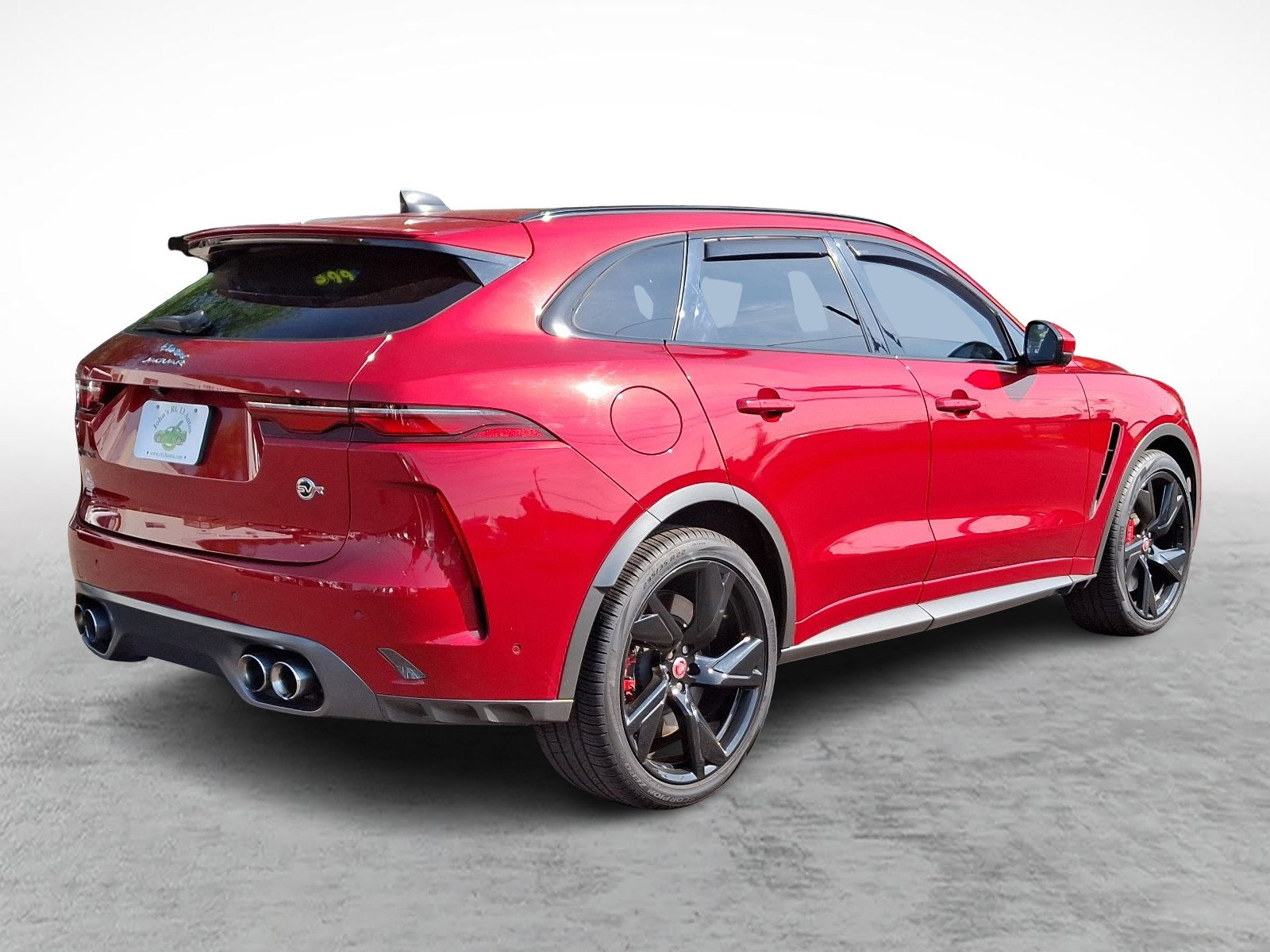 Used 2021 Jaguar F-PACE SVR image 6