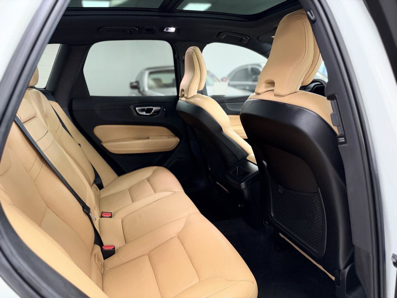 Used 2020 Volvo XC60 T5 Momentum AWD/4WD image 21