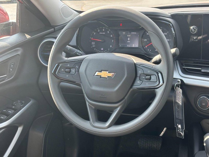 New 2026 Chevrolet Trax LS w/ LS Convenience Package image 7
