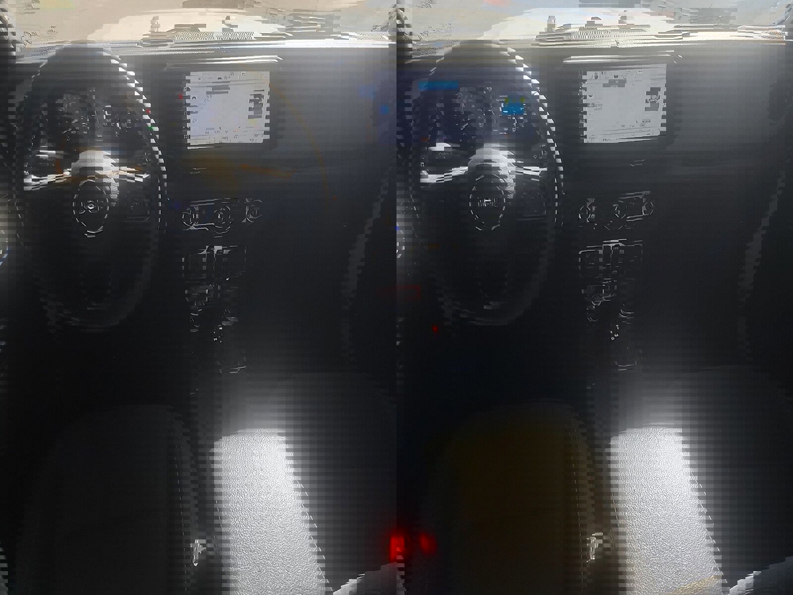 Used 2024 Jeep Wrangler Unlimited image 7