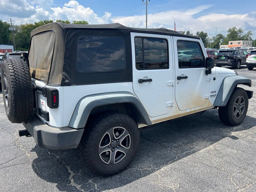 Used 2012 Jeep Wrangler Unlimited Sport AWD/4WD image 3