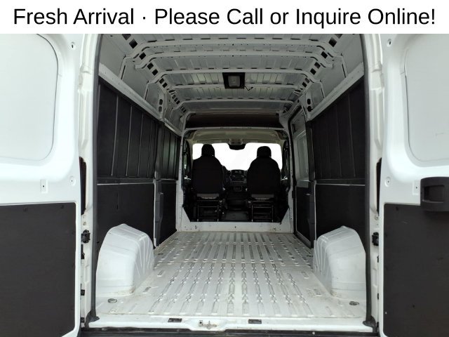 Used 2024 RAM ProMaster 2500 w/ Convenience Group FWD image 7