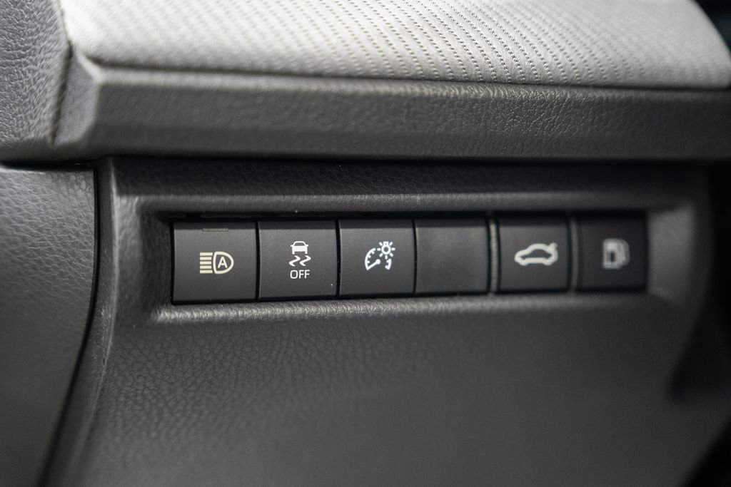 New 2026 Toyota Camry SE FWD image 37