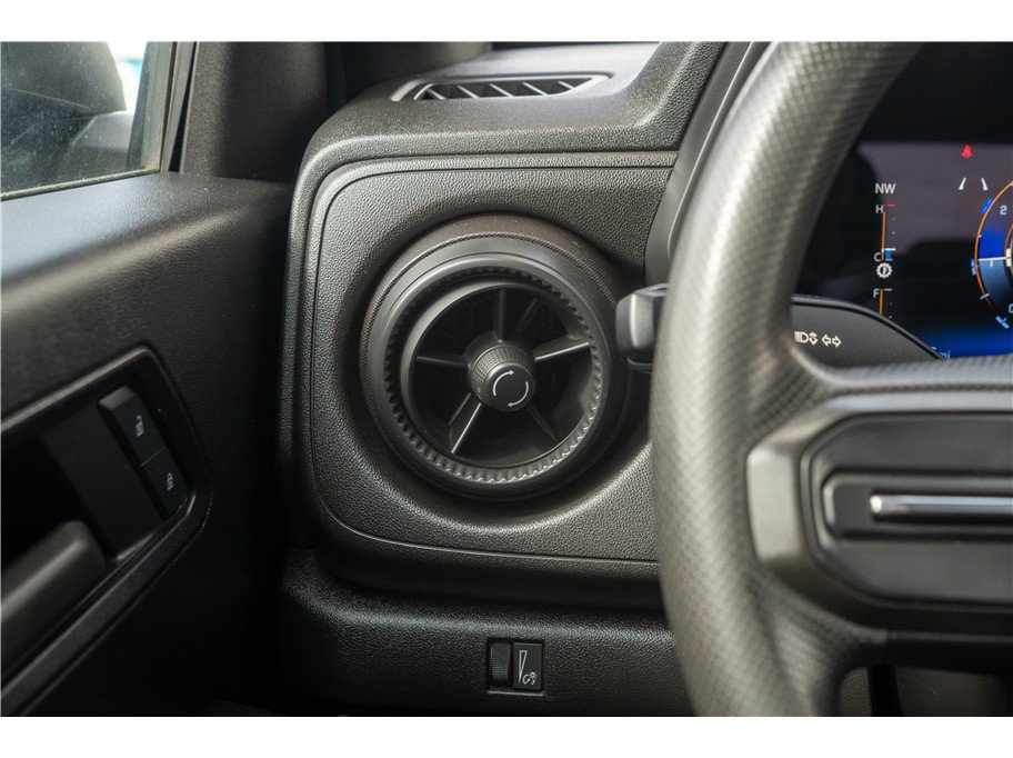 Used 2023 Chevrolet Colorado W/T RWD image 13