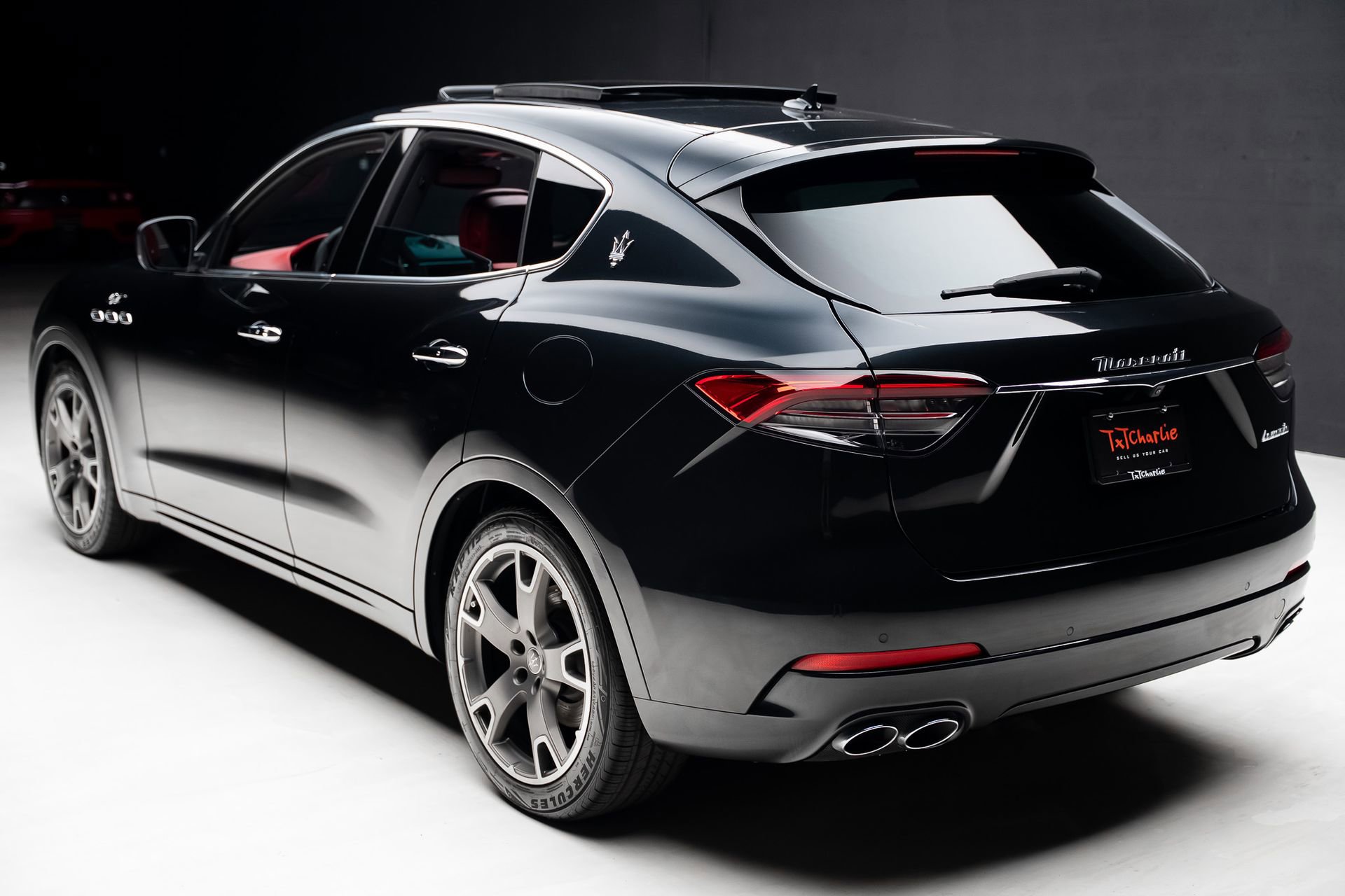 Used 2022 Maserati Levante GT AWD/4WD image 26