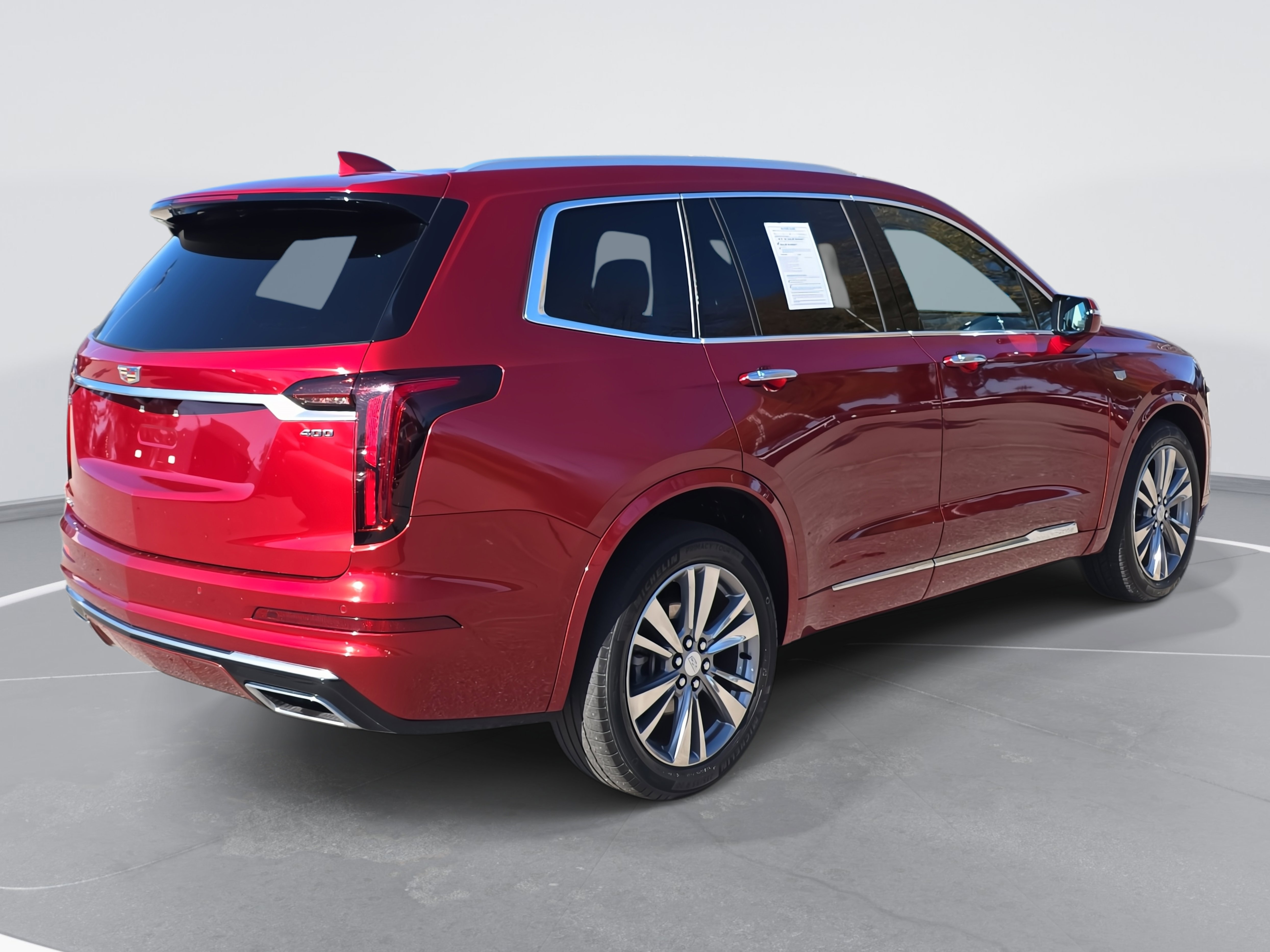 Used 2023 Cadillac XT6 Premium Luxury image 5