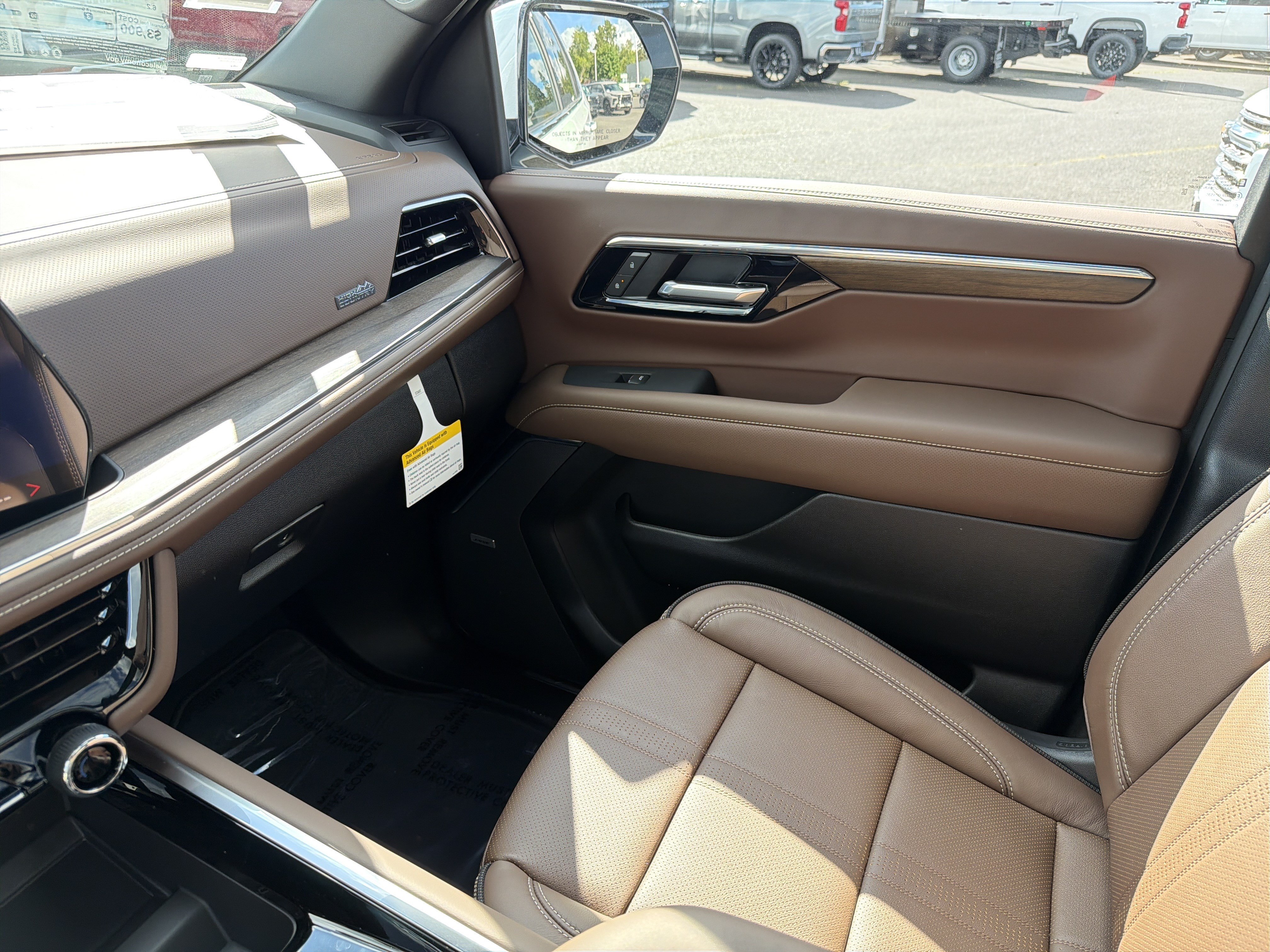 New 2026 Chevrolet Tahoe High Country AWD/4WD image 24