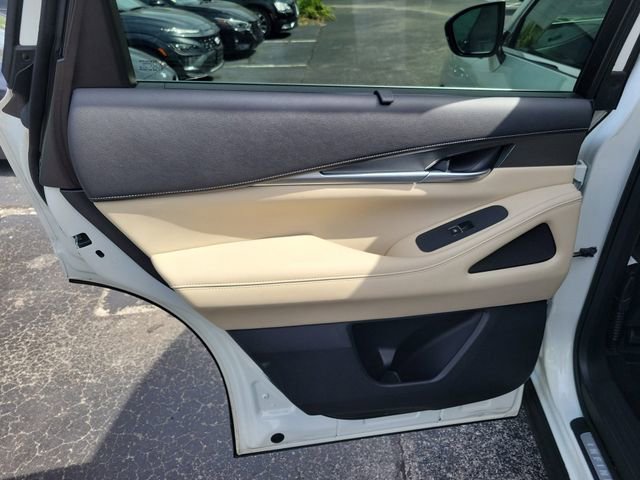 Used 2023 INFINITI QX60 Luxe w/ Cargo Package AWD/4WD image 31