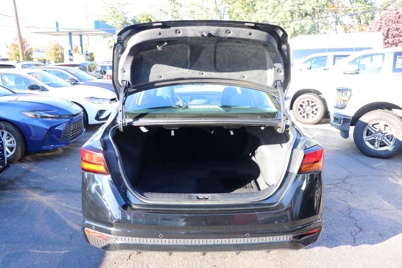 Used 2025 Nissan Altima 2.5 SV AWD/4WD image 48