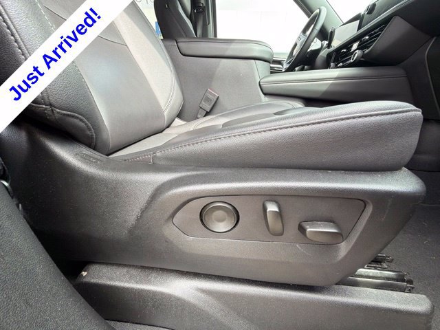 Used 2025 Chevrolet Tahoe LT RWD image 25