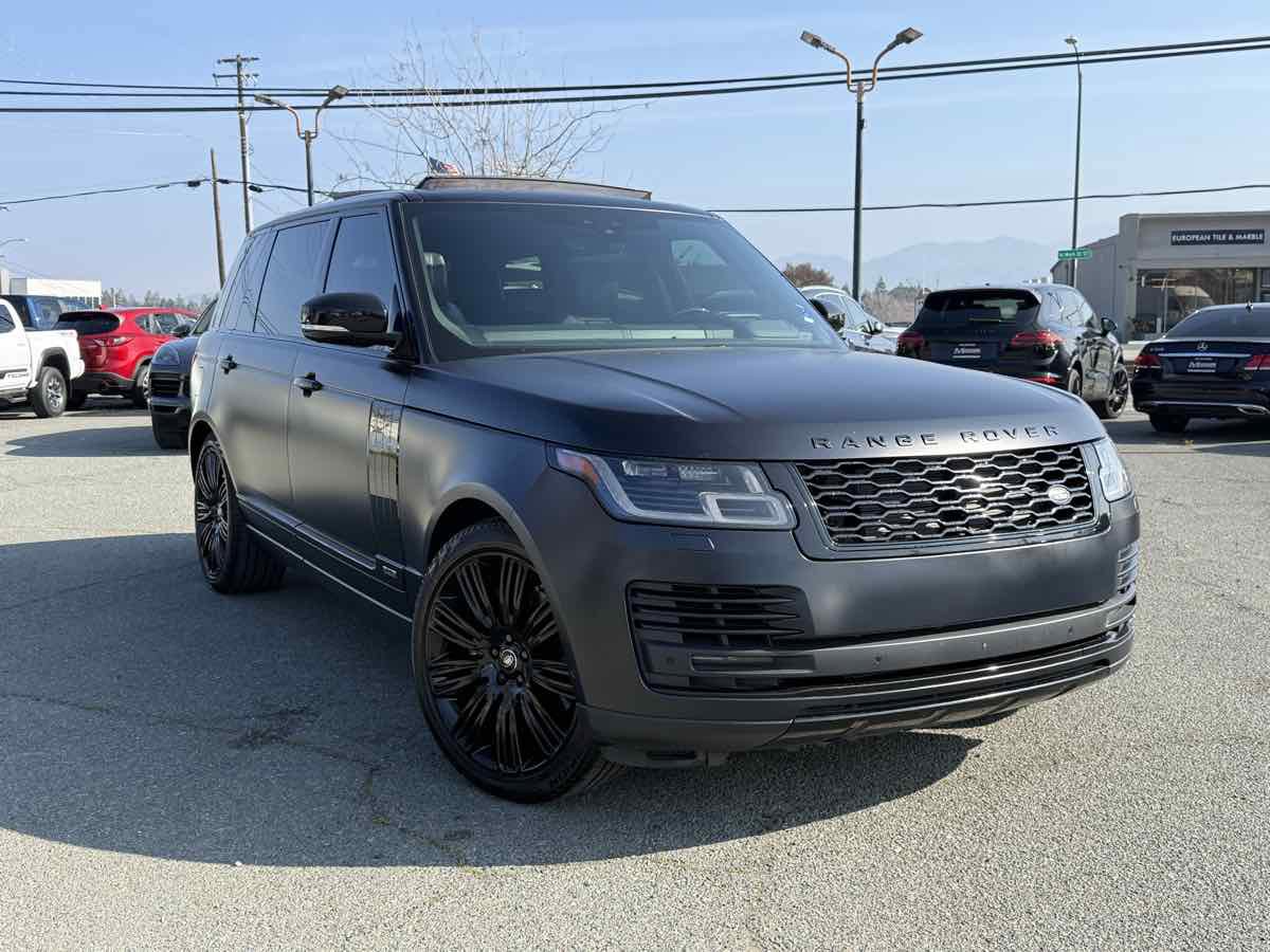 Used 2019 Land Rover Range Rover Long Wheelbase Supercharged image 1