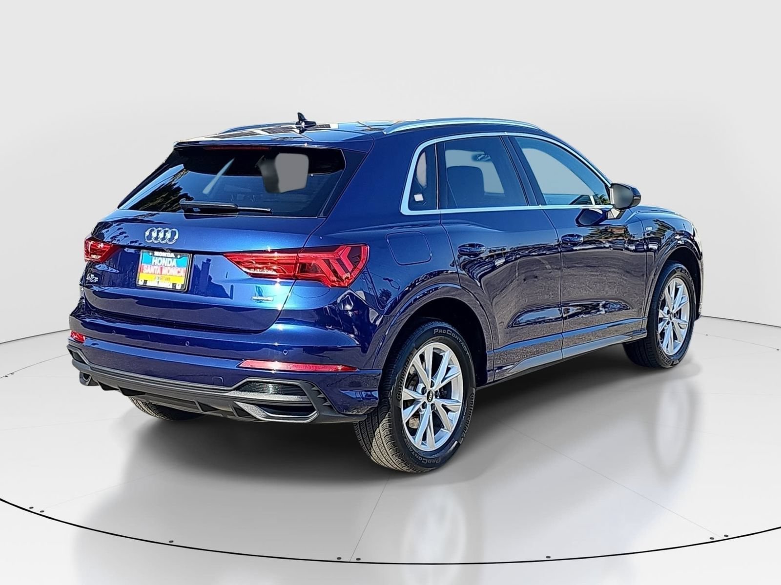Used 2023 Audi Q3 2.0T Premium AWD/4WD image 5