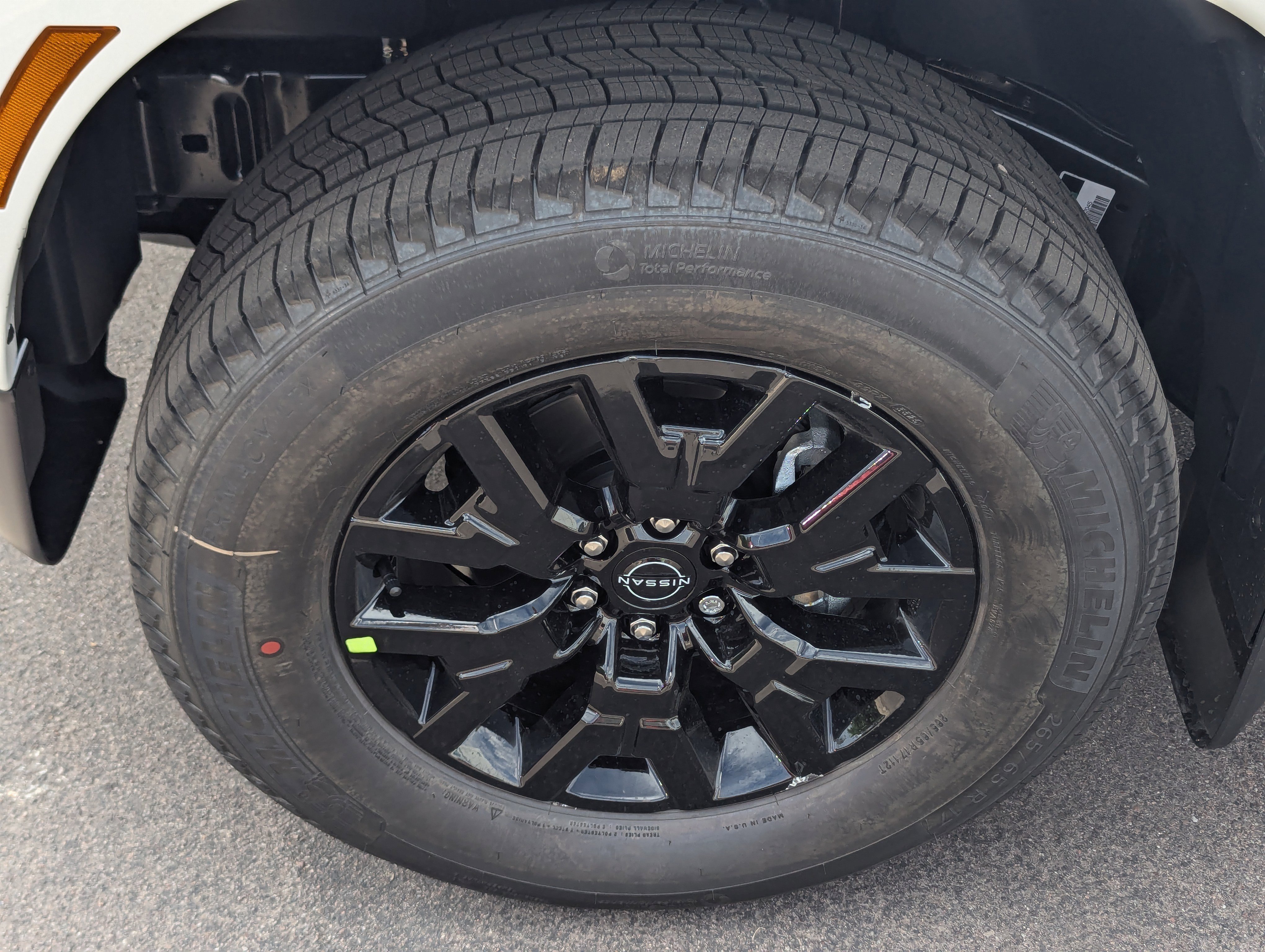 New 2026 Nissan Frontier SV image 7