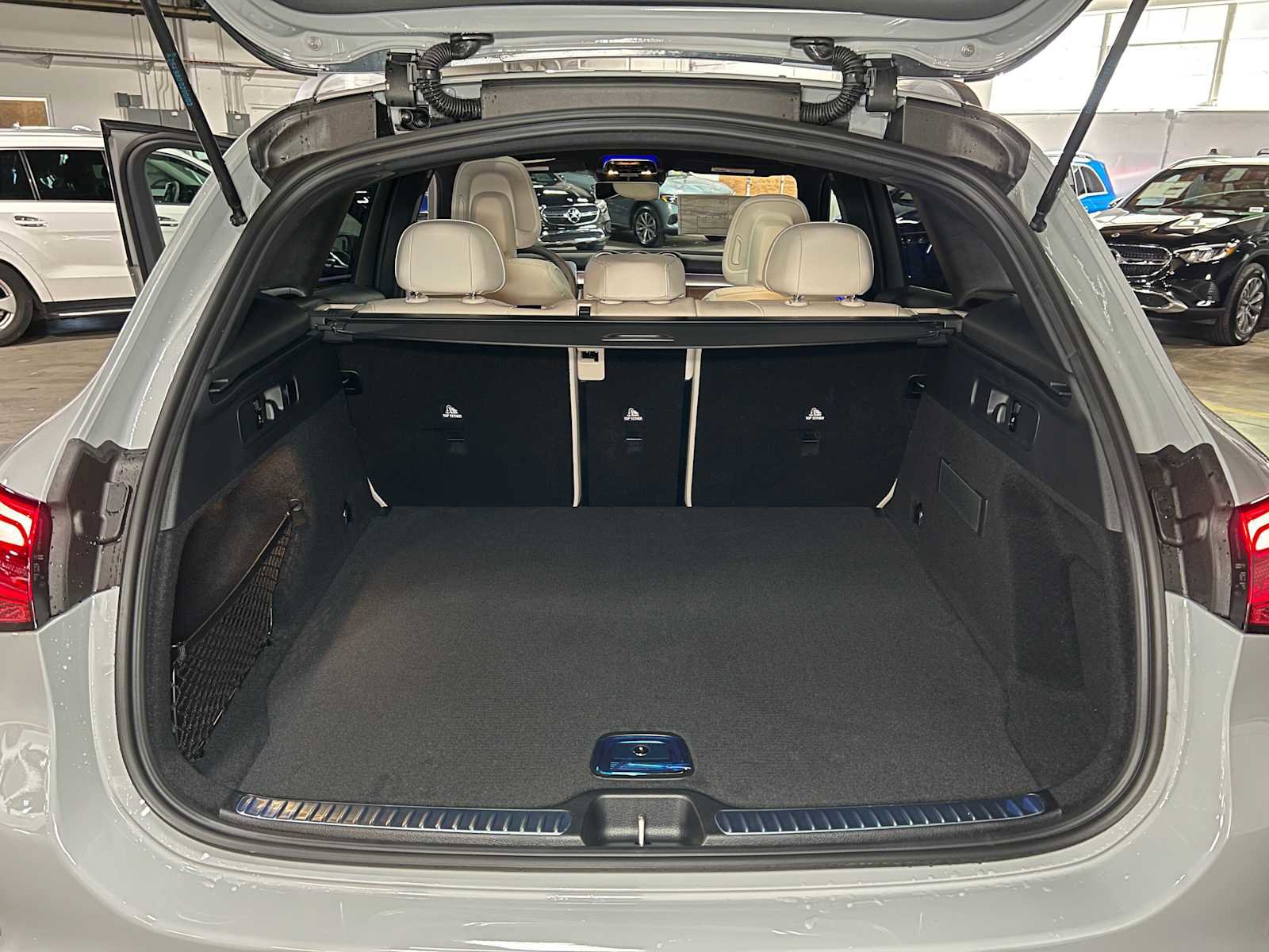 New 2025 Mercedes-Benz GLC 300 4MATIC image 15