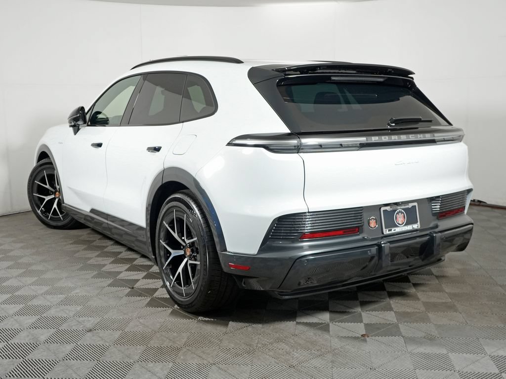 New 2026 Porsche Cayenne Electric AWD/4WD image 3