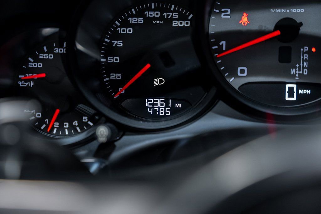 Used 2016 Porsche 911 Carrera 4S image 42