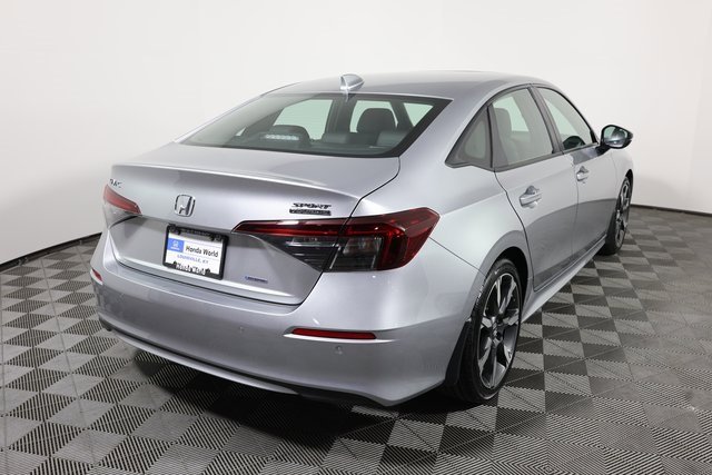 Used 2025 Honda Civic Sport Touring image 5