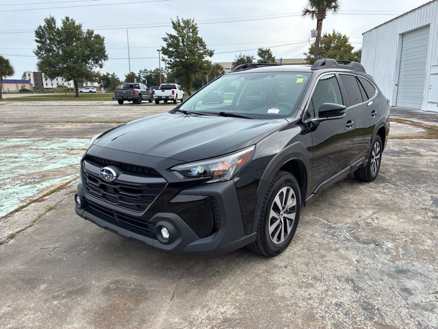 Used 2025 Subaru Outback Premium AWD/4WD image 7