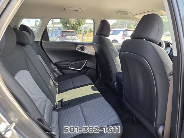 Used 2025 Kia Soul LX w/ LX Technology Package FWD image 15