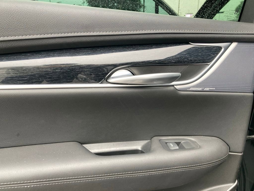 Used 2023 Cadillac XT5 Premium Luxury w/ Technology Package FWD image 12