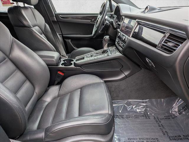 Used 2019 Porsche Macan image 21