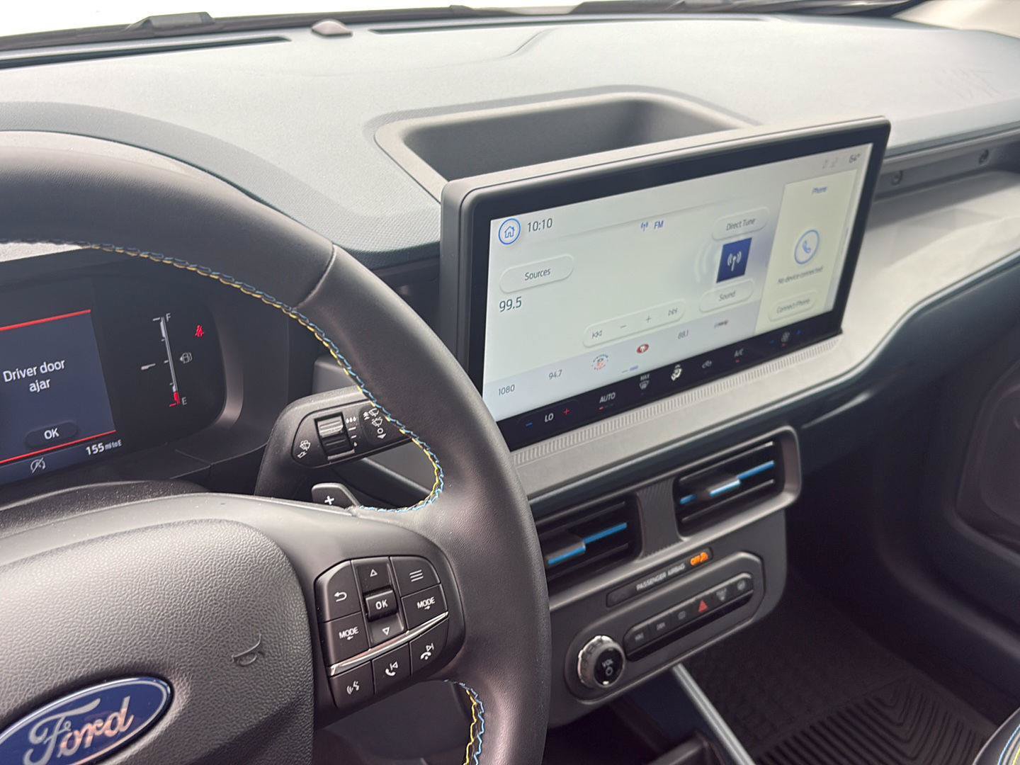 Used 2025 Ford Maverick Lobo AWD/4WD image 17