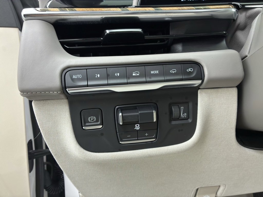 Used 2023 Cadillac Escalade Sport Platinum image 21