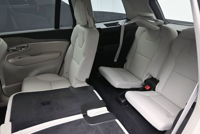 Used 2023 Volvo XC90 B6 Plus w/ Protection Package Premier AWD/4WD image 22