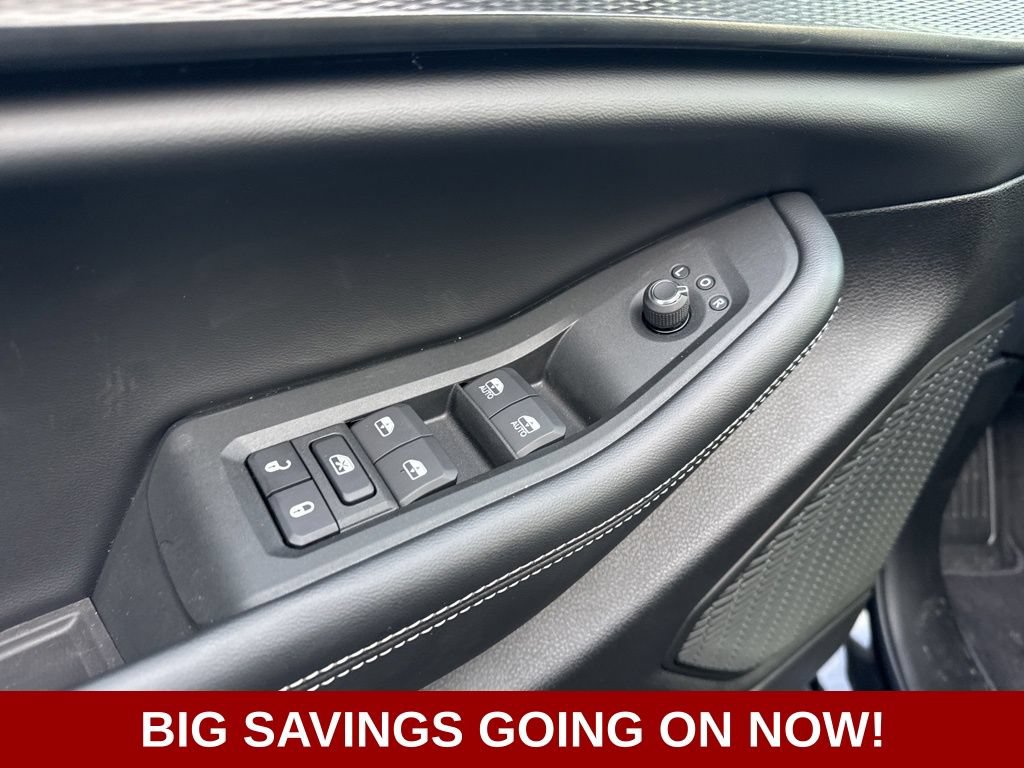 New 2025 Jeep Grand Cherokee L Laredo AWD/4WD image 19