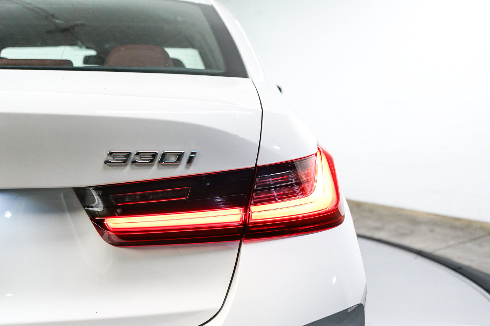 New 2026 BMW 330i Sedan w/ Convenience Package RWD image 7