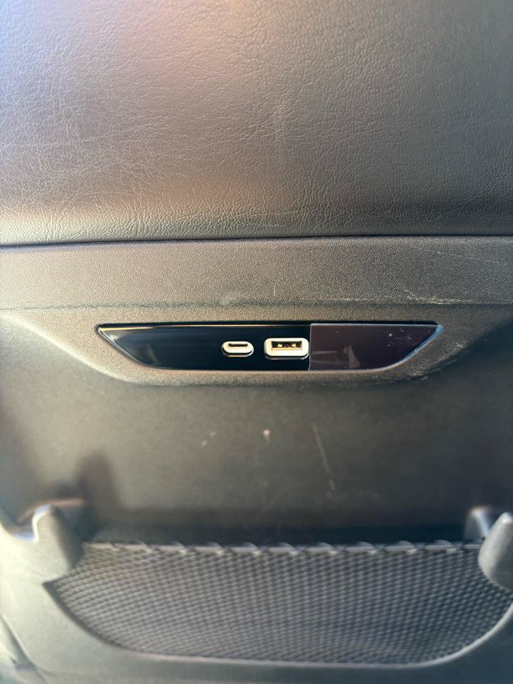 Used 2025 Chrysler Pacifica Select FWD image 22