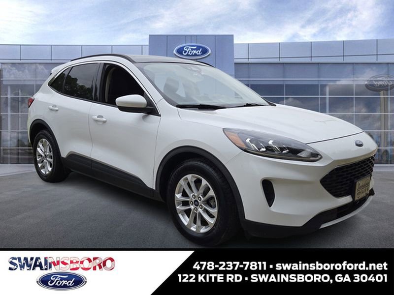 Used 2020 Ford Escape SE image 1