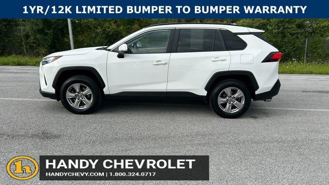 Used 2023 Toyota RAV4 XLE w/ Convenience Package image 7