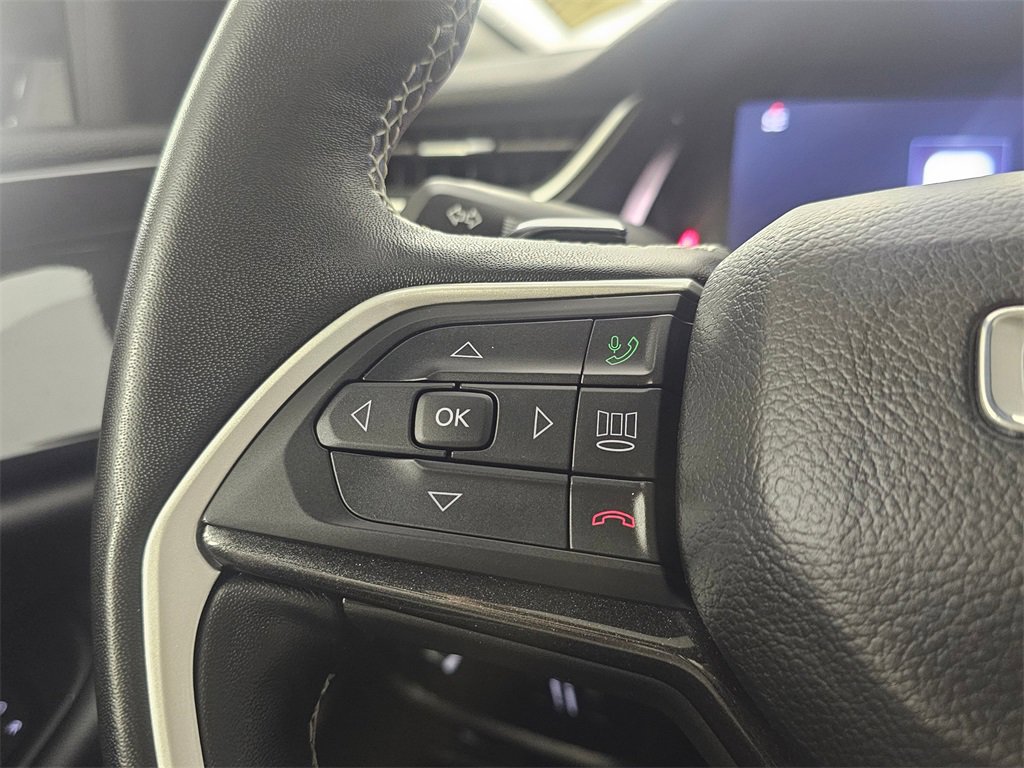 Used 2022 Jeep Grand Cherokee L Laredo image 37