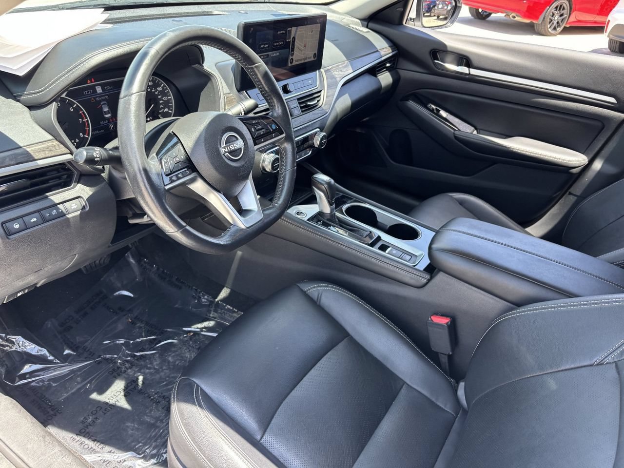 Used 2024 Nissan Altima 2.5 SL FWD image 17