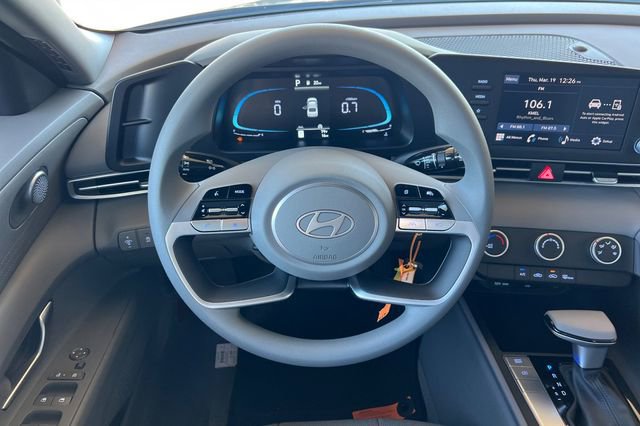 New 2026 Hyundai Elantra SE image 14