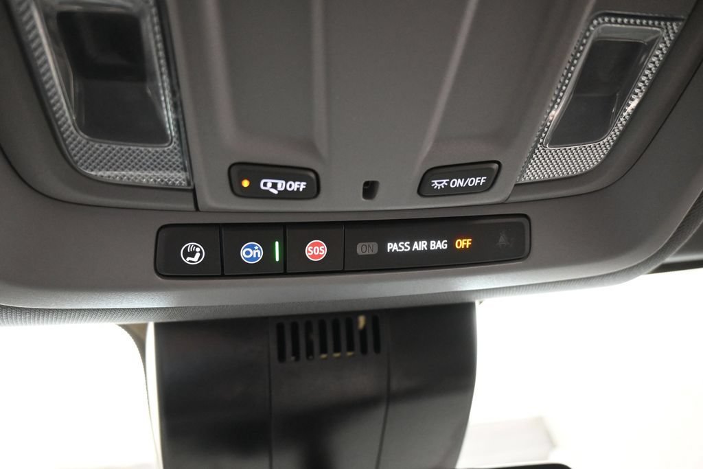 Used 2024 Chevrolet Silverado 1500 RST RWD image 33