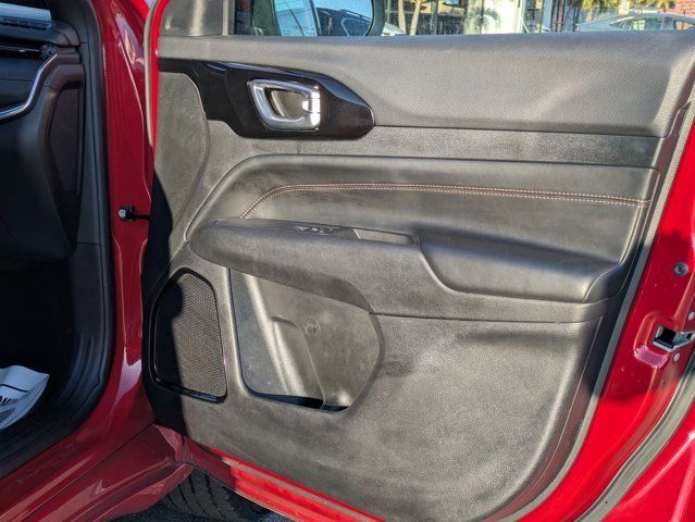 Used 2023 Jeep Compass Limited image 27