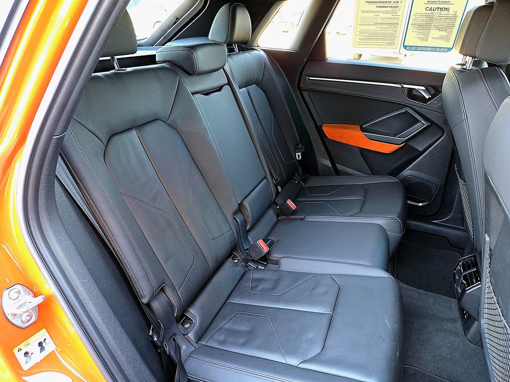 Used 2020 Audi Q3 2.0T Prestige w/ Prestige Package image 27