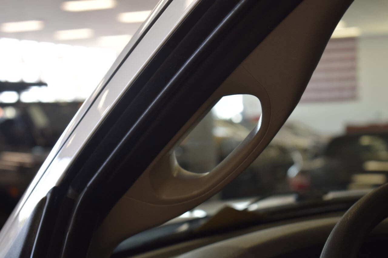 Used 2016 RAM 1500 Tradesman w/ Popular Equipment Group image 17