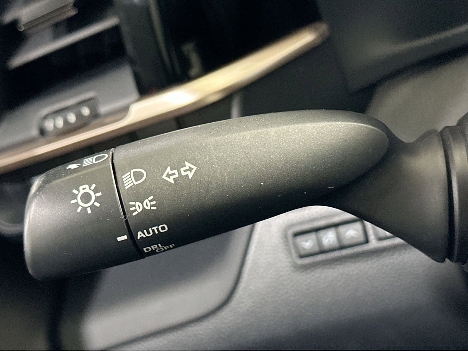 Used 2023 Toyota Crown Platinum image 29