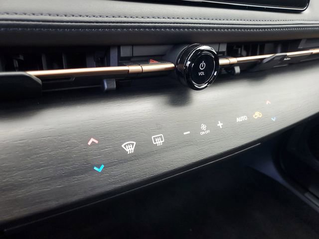 Certified 2024 Nissan Ariya AWD image 26