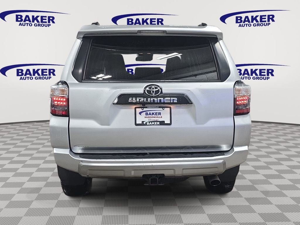 Used 2022 Toyota 4Runner TRD Off-Road Premium image 6