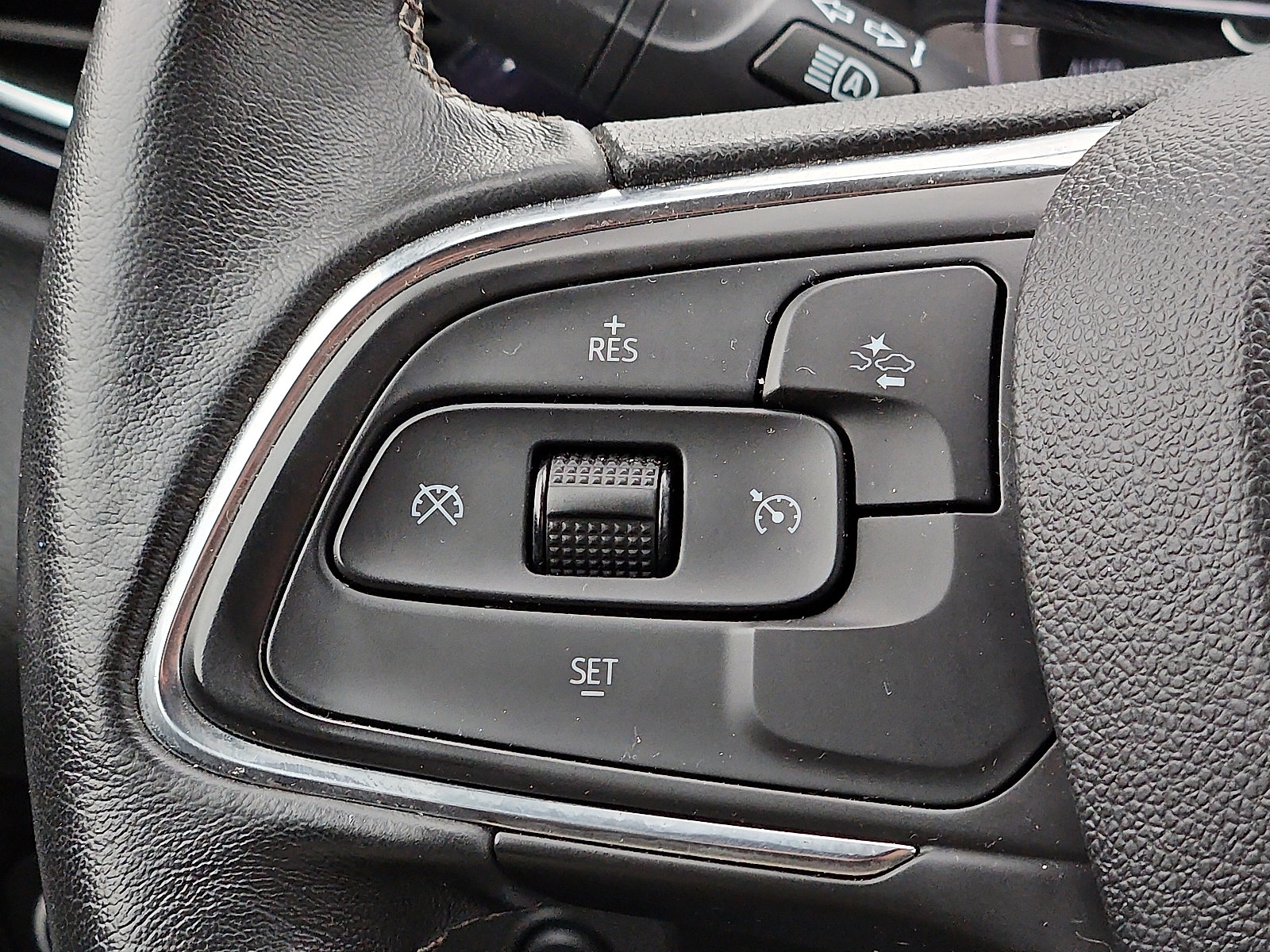 Certified 2023 Buick Encore GX Preferred w/ Cold Weather Comfort Package image 20