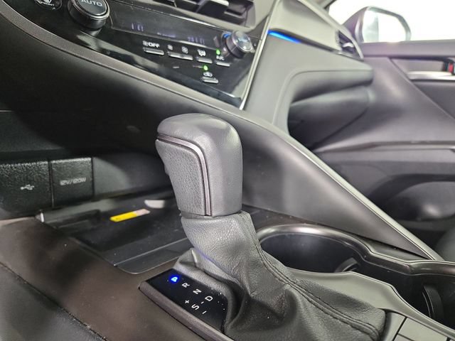 Used 2024 Toyota Camry XSE FWD image 18