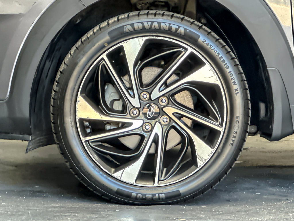 Used 2020 Hyundai Tucson AWD image 24