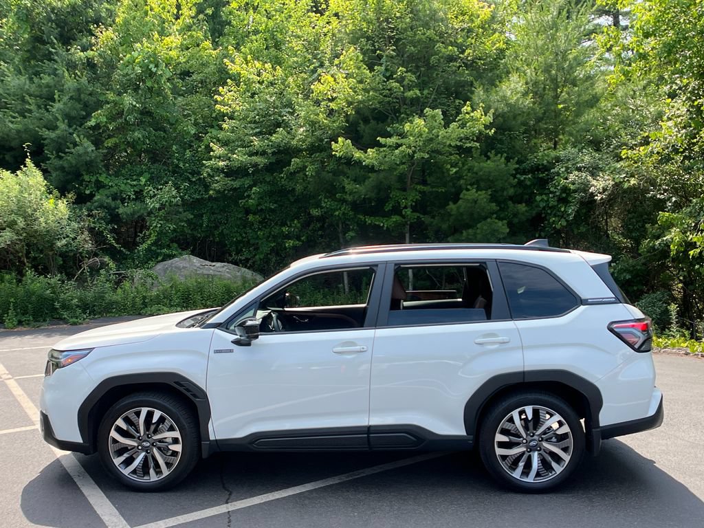 Used 2026 Subaru Forester Touring AWD/4WD image 2