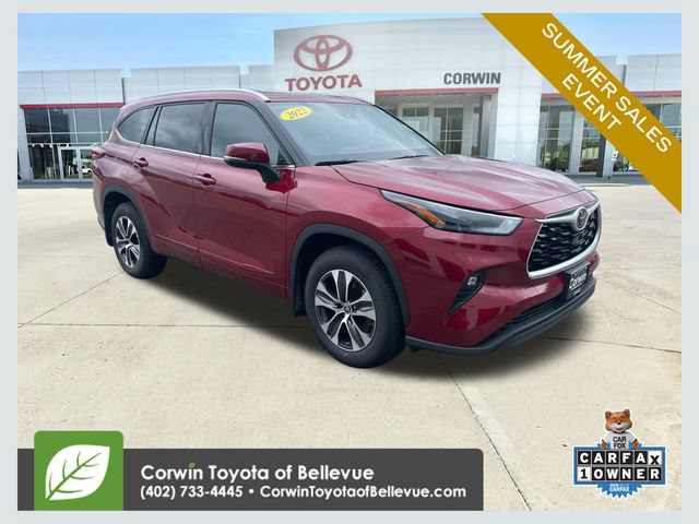 Used 2022 Toyota Highlander XLE